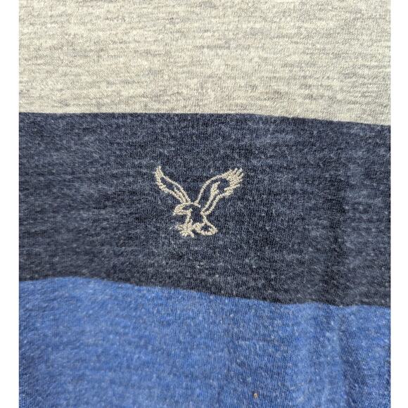 American Eagle Outfitters Men’s V-Neck Striped Tee XS Athletic Fit Gray Blue Red - Picture 4 of 5